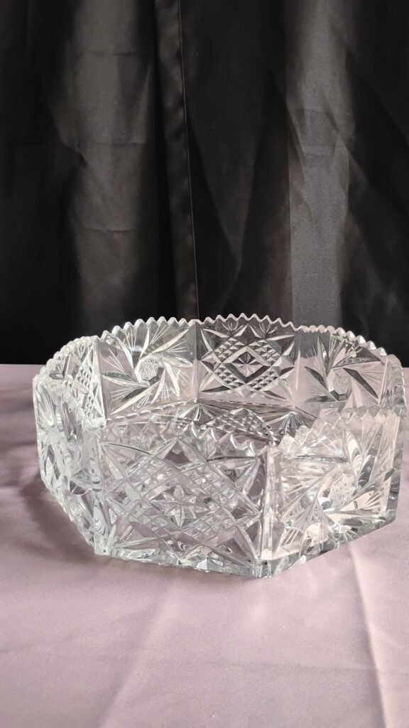 Crystal bowl. Made in Poland